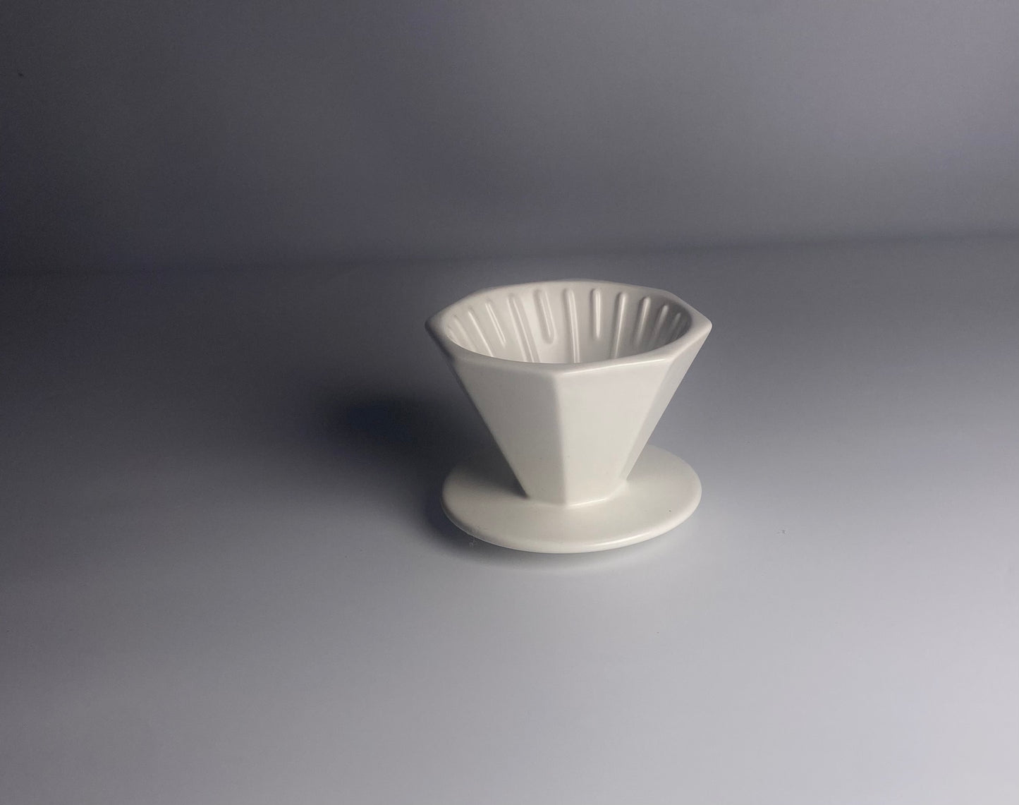 Ceramic coffee dripper